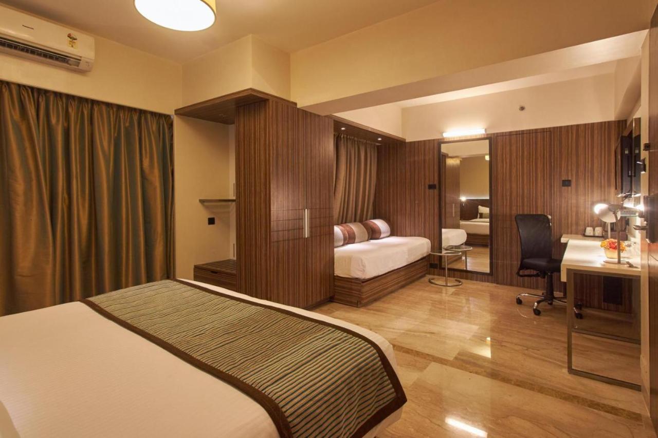 Residency Sarovar Portico Βομβάη Εξωτερικό φωτογραφία