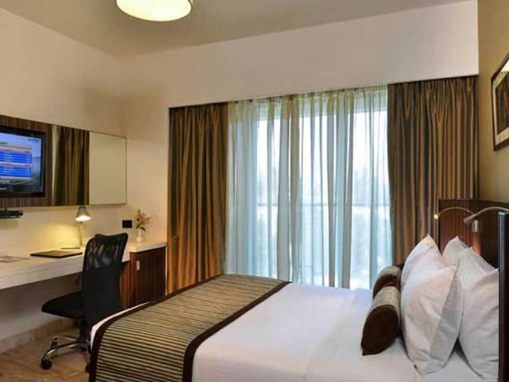 Residency Sarovar Portico Βομβάη Εξωτερικό φωτογραφία
