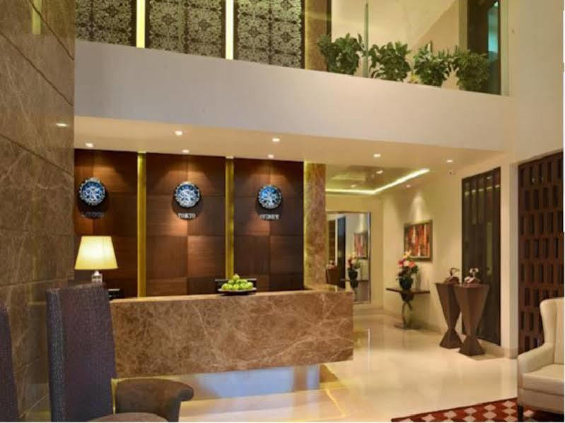 Residency Sarovar Portico Βομβάη Εξωτερικό φωτογραφία
